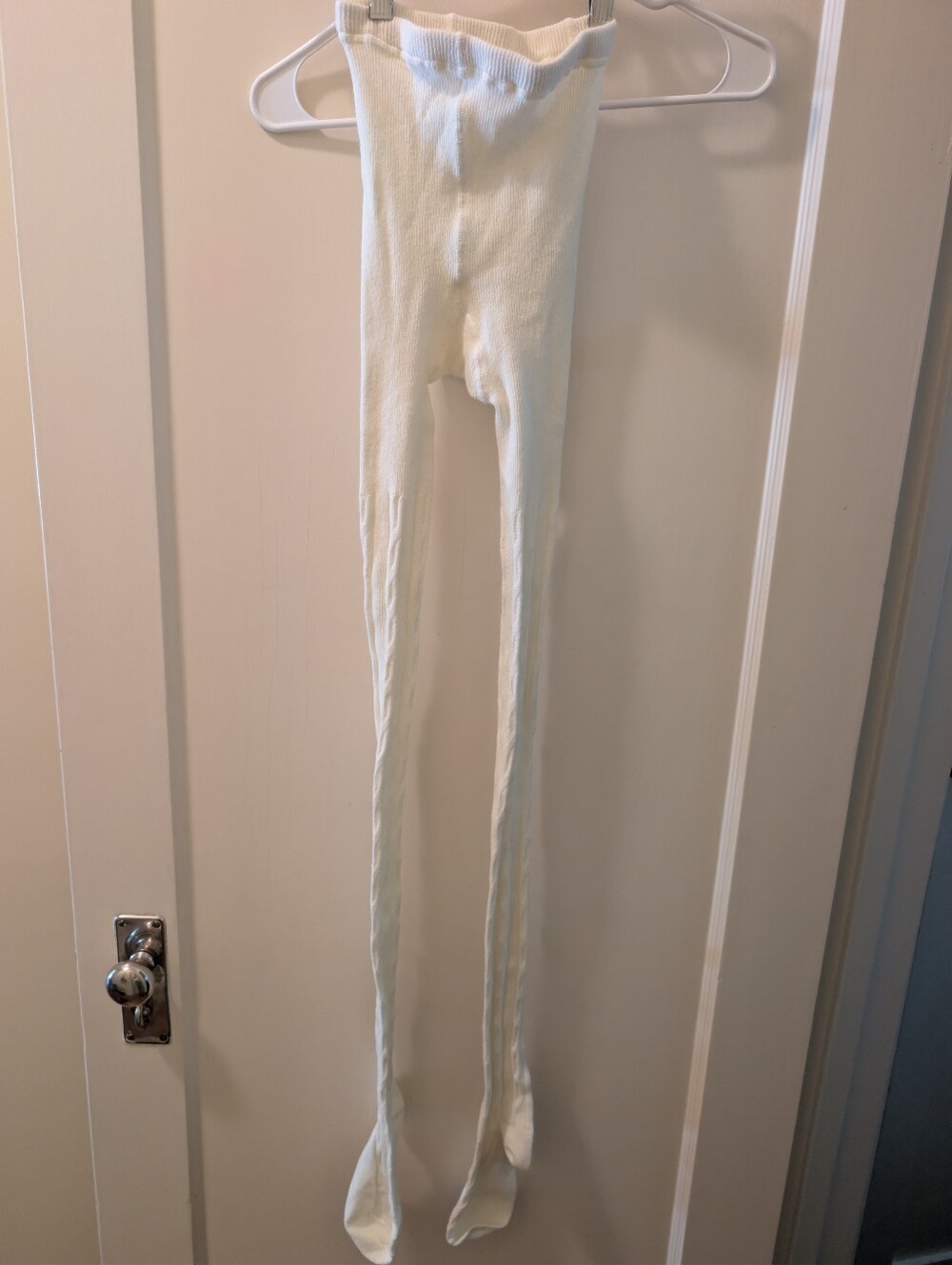 NWOT HUE Ivory Cable Sweater Tights Women's Size M/L - U14913 - Cotton Blend